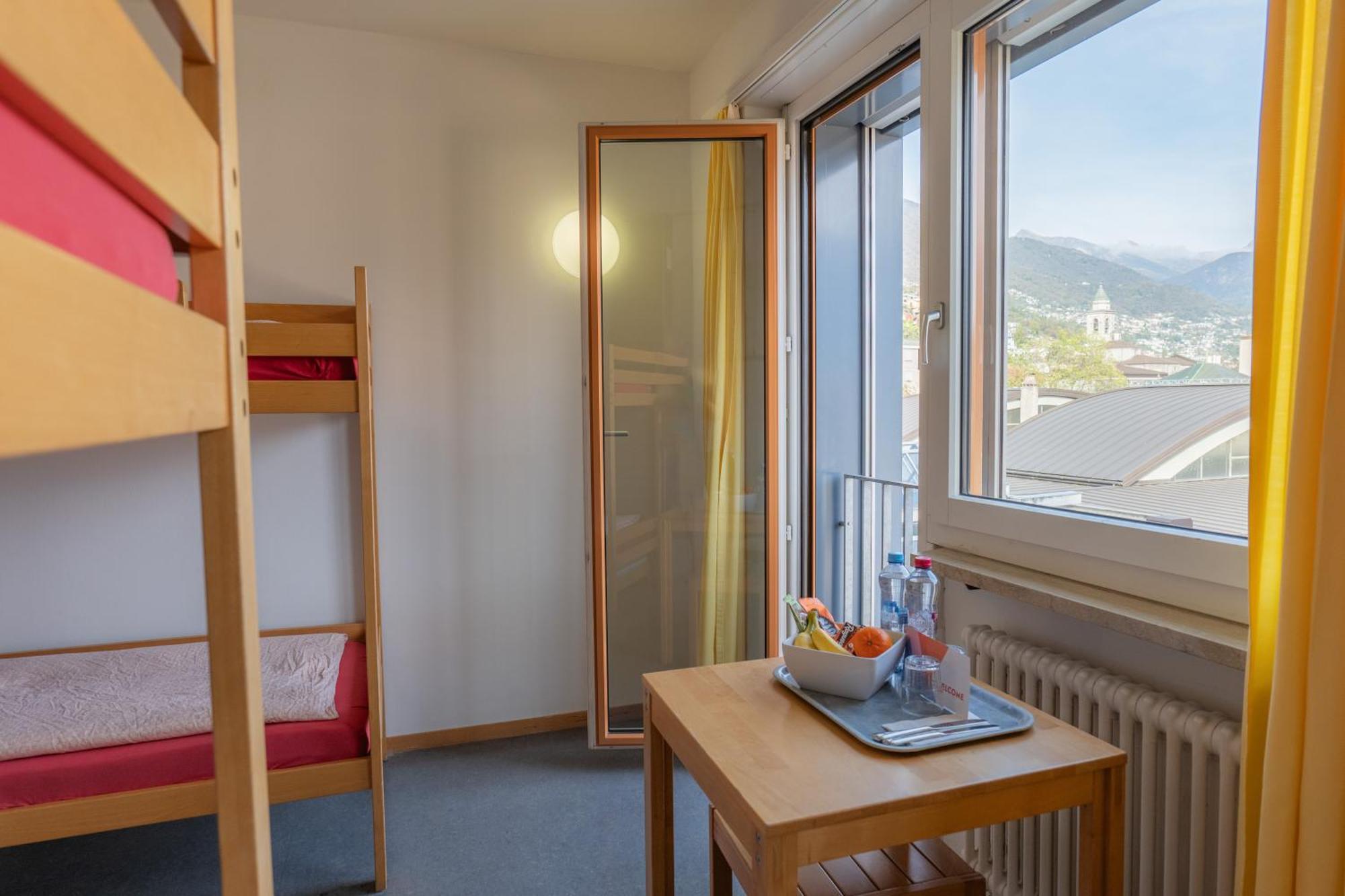 Locarno Youth Hostel Exterior photo